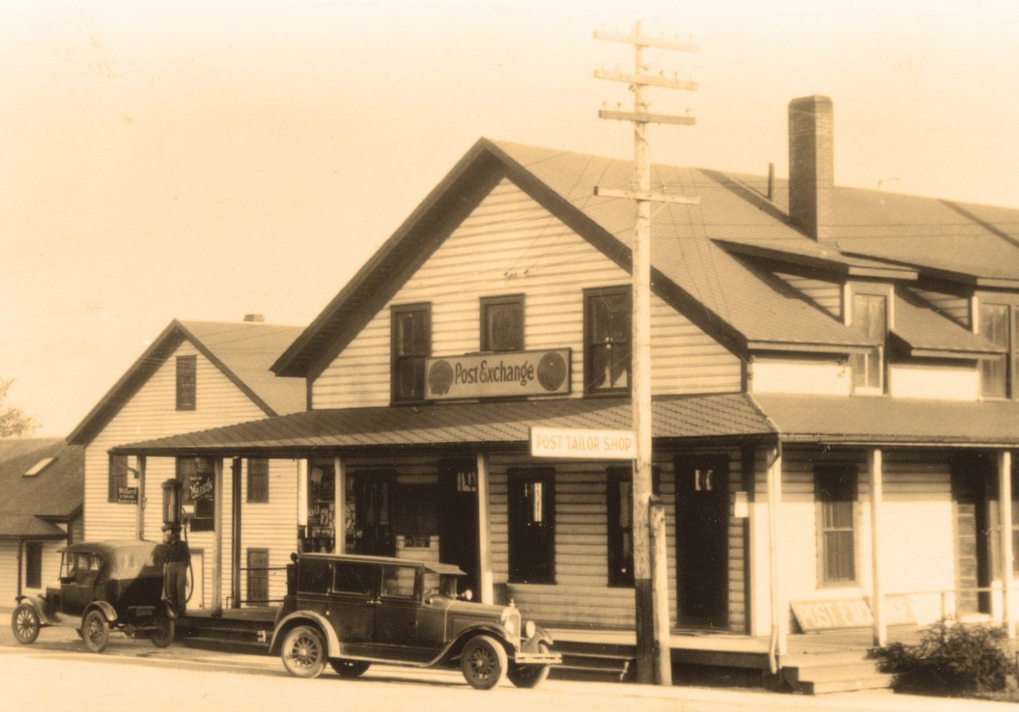 AAFES Wayside.indd Vancouver Barracks, the Exchange’s birthplace as a one-room canteen.