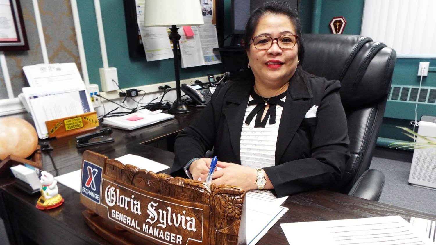 Gloria_Sylvia Gloria_Sylvia