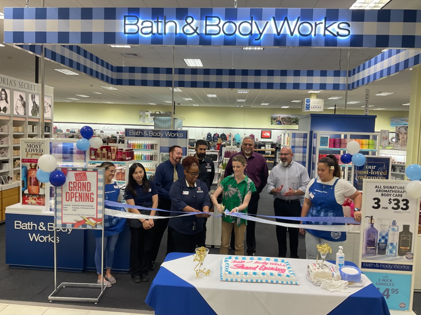 <b>From left: Catarina Ysuboi (BBW associate), Shianne Milliosa (softlines supervisor), George McNamara (GM), Brenda Christian (MSM), Christopher Zewatski (Sales & Merchandise Manager), Ms. Carpenter, Mr. Martinez, Mr. Salgado, Connie Auvaa (BBW territory manager)
</b>