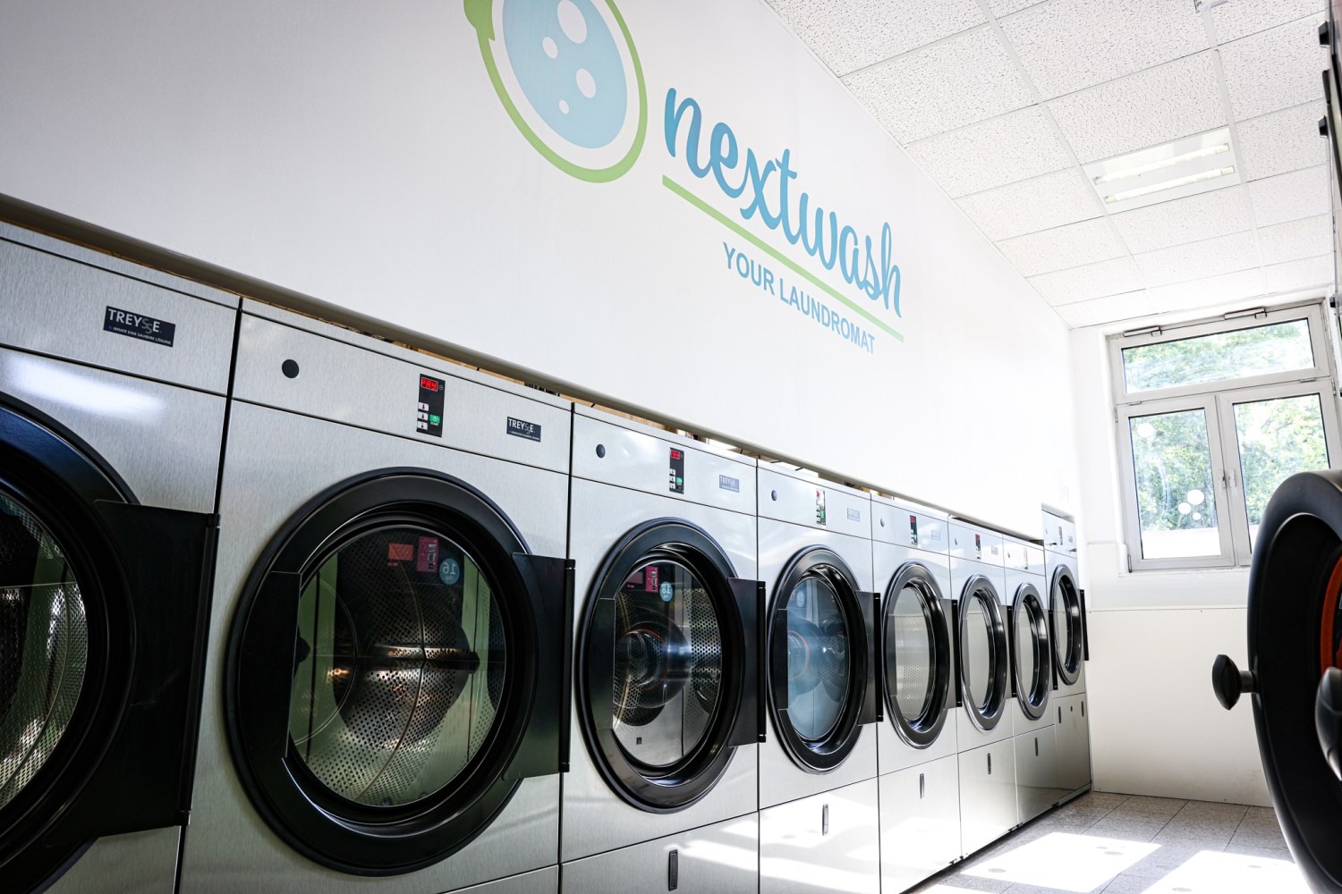 The Exchange and Germany-based concessionaire Nextwash just opened a brand-new, modern launderette in Sembach today, June 25! ?
Featuring:
✔️ XXL washers (up to 22kg)
✔️ Cash, coin &amp; card payments
✔️ Loyalty card option
✔️ 24/7 tech support
✔️ On-site detergent &amp; softener
This upgrade brings convenience, speed, and comfort to our community—just another way we’re improving quality of life for Soldiers and families!