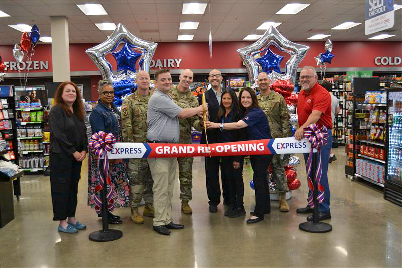 Carrie Cammel VP WR Northwest Area, Marla S. Randolph Exchange Chief Operating Officer, CSM Kenne Hanson JBLM Garrison Command Seargent Major, Tommie Morey North Express Store Manager, COL Joseph Handke JBLM Garrison Commander, Matthew Beatty General Manager JBLM Exchange, Carolyn Blas North Express Shift Manager, Mira Dixson North Express Assistant Store Manager, CMSgt Richard Martinez Exchange Senior Enlisted Advisor and Ronny Rexrode Exchange SVP Western Region

