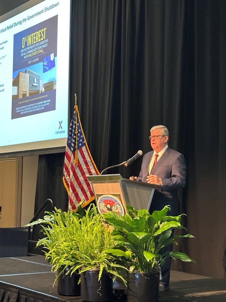 Exchange Director/CEO Tom Shull speaking at American Logistics Association annual convention. 