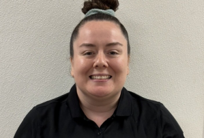 Angela Osborn-Simpson head shot.