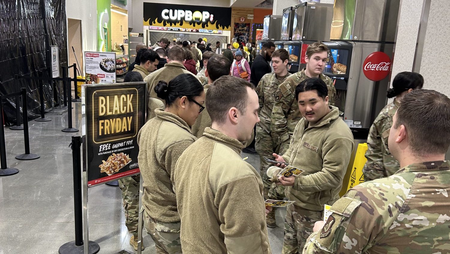 Long line of Airmen at Cubpop